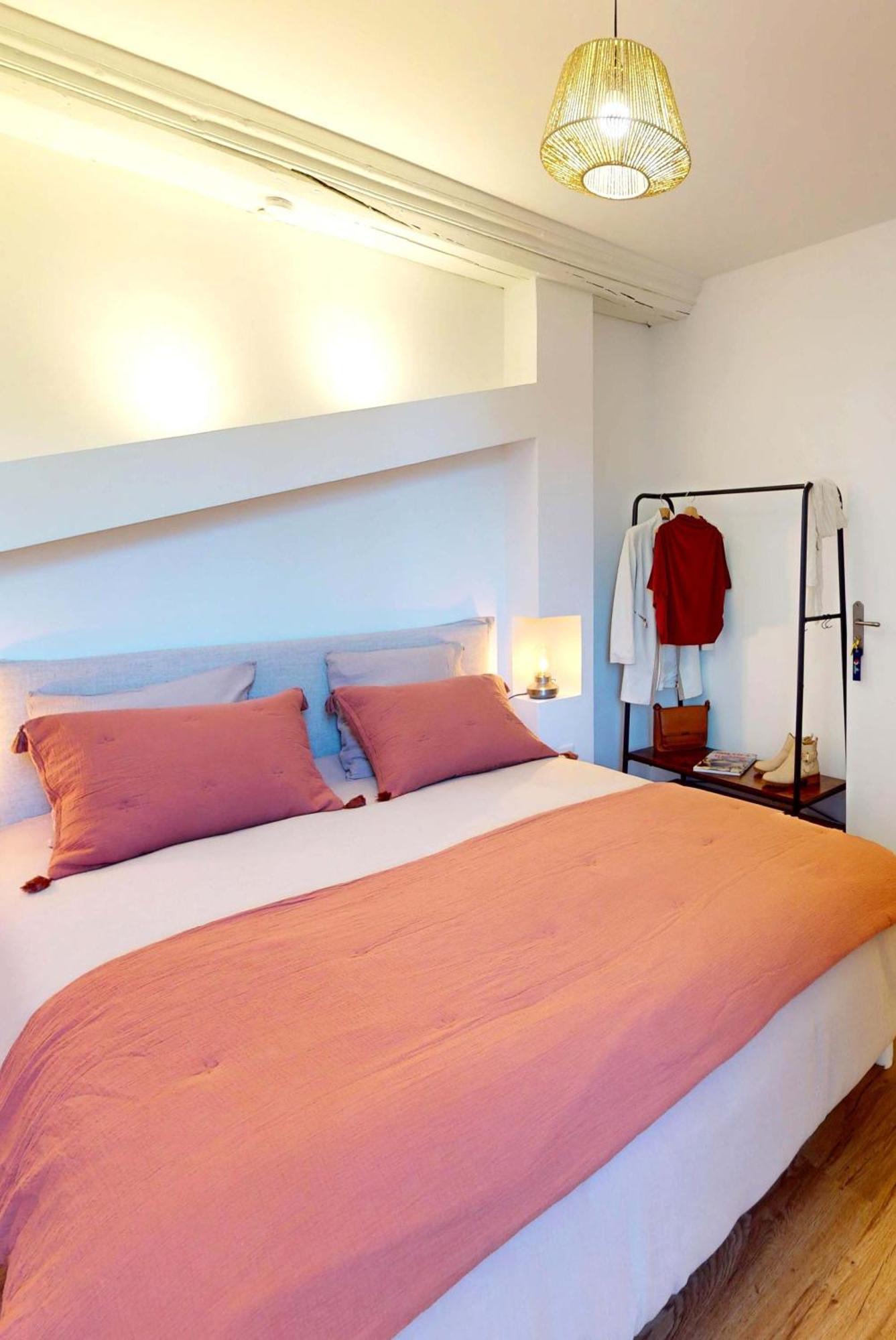 Domaine De L'Eau Partie Bed and Breakfast Carentan Rum bild